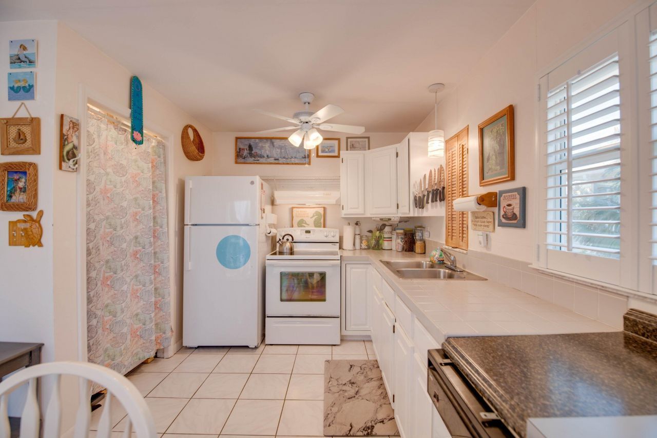 27448 Haiti Lane, Ramrod, FL 33042 Photo