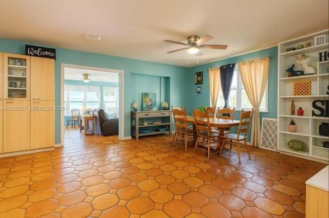 715 E Caribbean Drive, Summerland Key, FL 33042 Photo