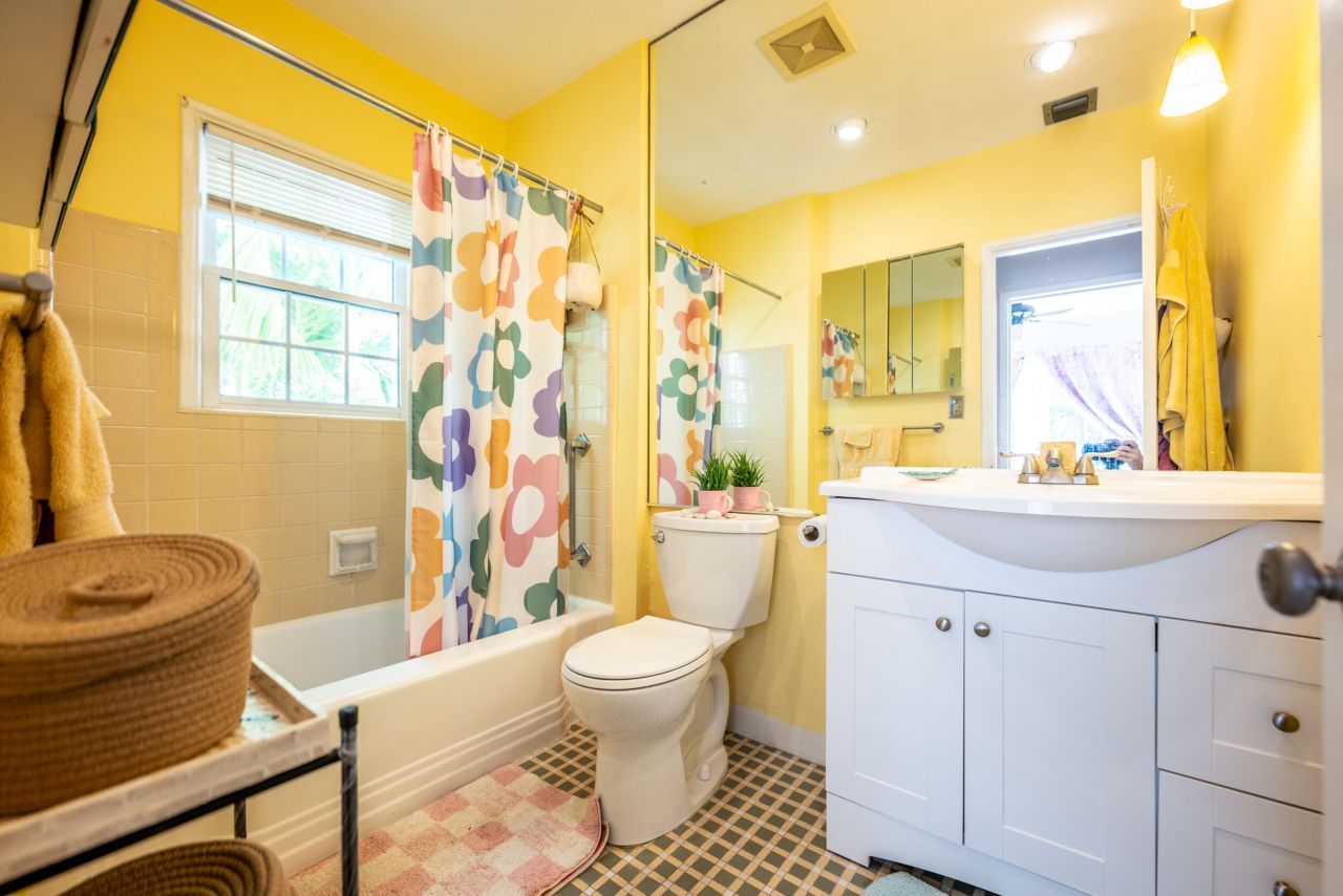 816 South Street, Unit 4, Key West, FL 33040 Photo