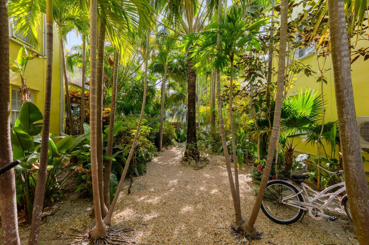 816 South Street, Unit 4, Key West, FL 33040 Photo