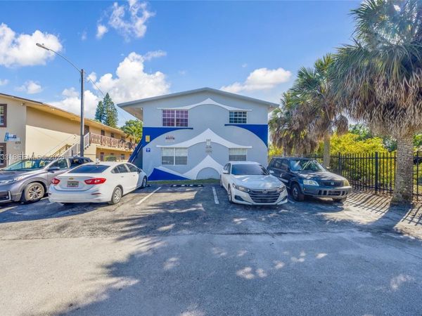 640 SW 16th Ave, Fort Lauderdale, FL 33312