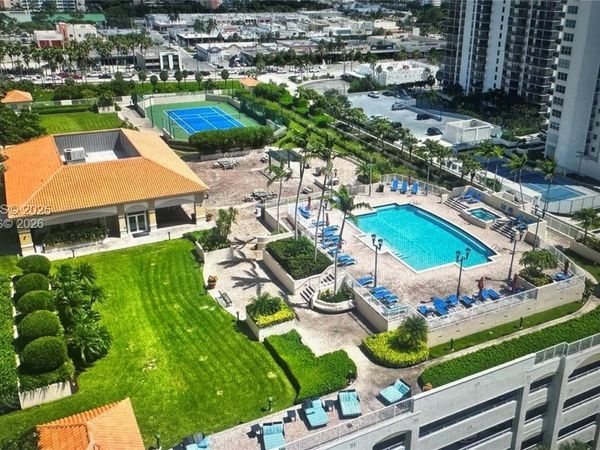 3020 NE 32nd Ave , Unit 817, Fort Lauderdale, FL 33308