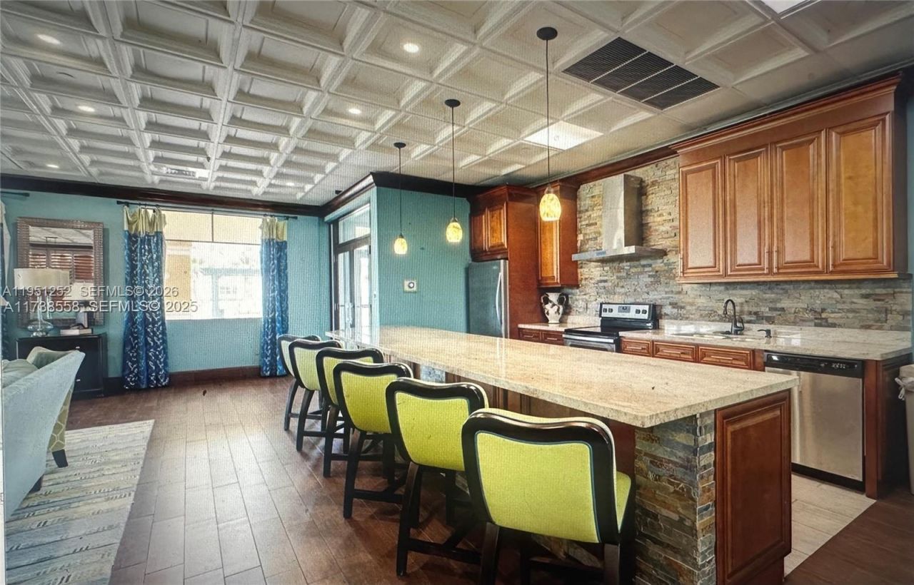 3020 NE 32nd Ave , Unit 817, Fort Lauderdale, FL 33308 Photo