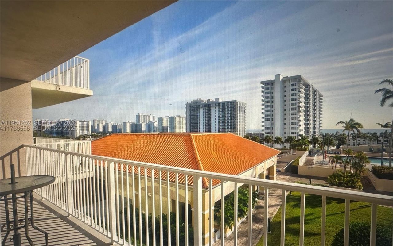 3020 NE 32nd Ave , Unit 817, Fort Lauderdale, FL 33308 Photo