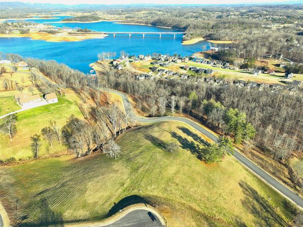 2057 Edgewater Sound, Morristown, TN 37814