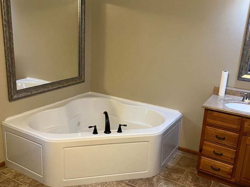 6540 E St Rt 350, Green Township, OH 45146 Photo 23