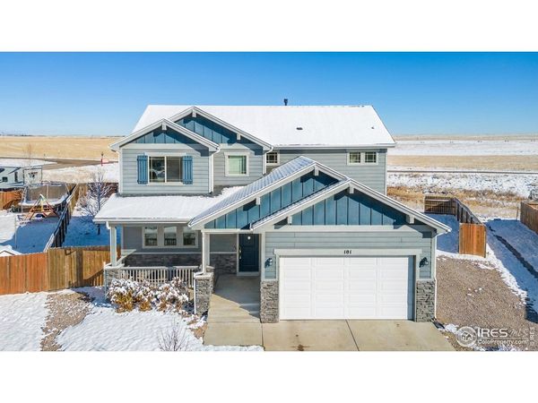 101 Primrose Ct, Wiggins, CO 80654