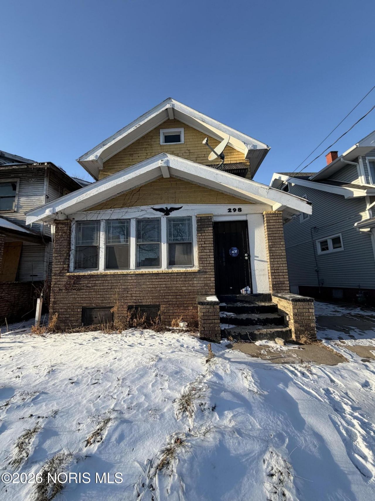 298 W Park Street, Toledo, OH 43608 Main Photo