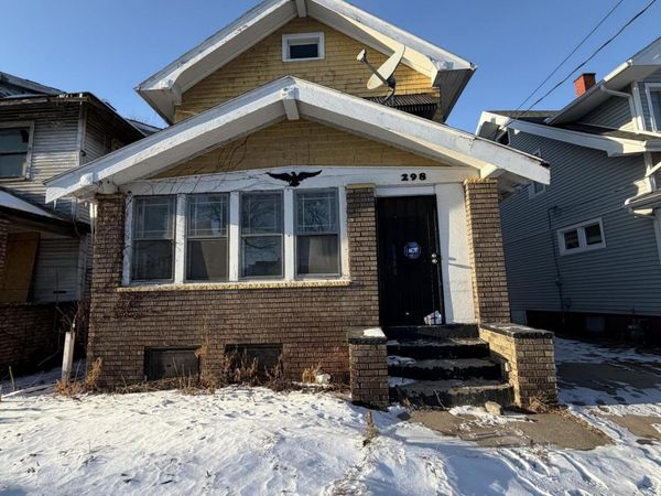 298 W Park Street, Toledo, OH 43608