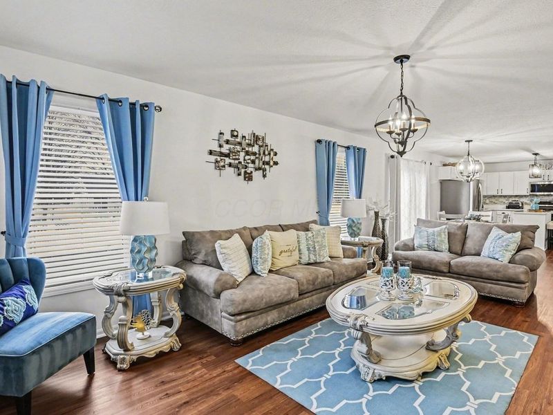 3144 Gideon Lane, Columbus, OH 43219 Photo 8