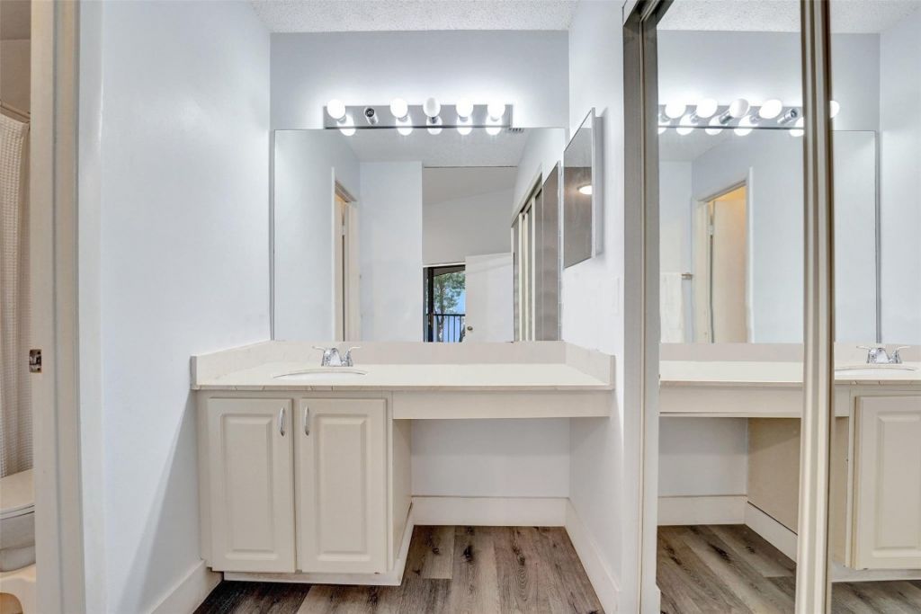 11970 NW 11th Street, Pembroke Pines, FL 33026 Photo