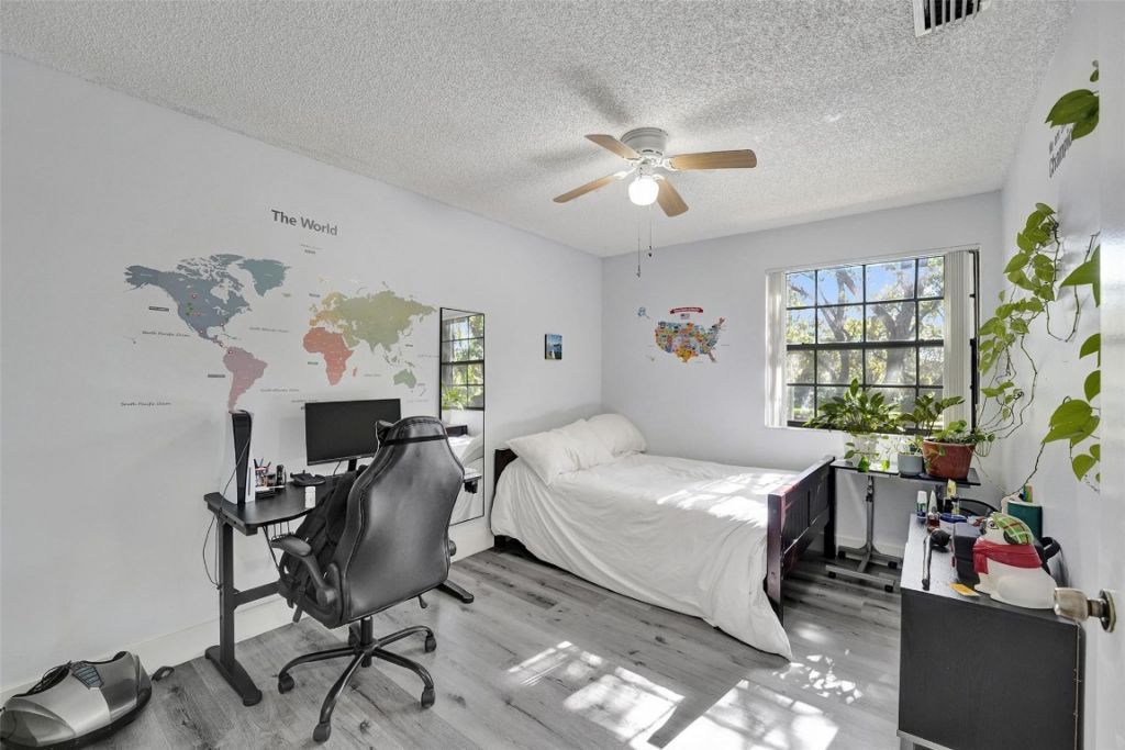 11970 NW 11th Street, Pembroke Pines, FL 33026 Photo