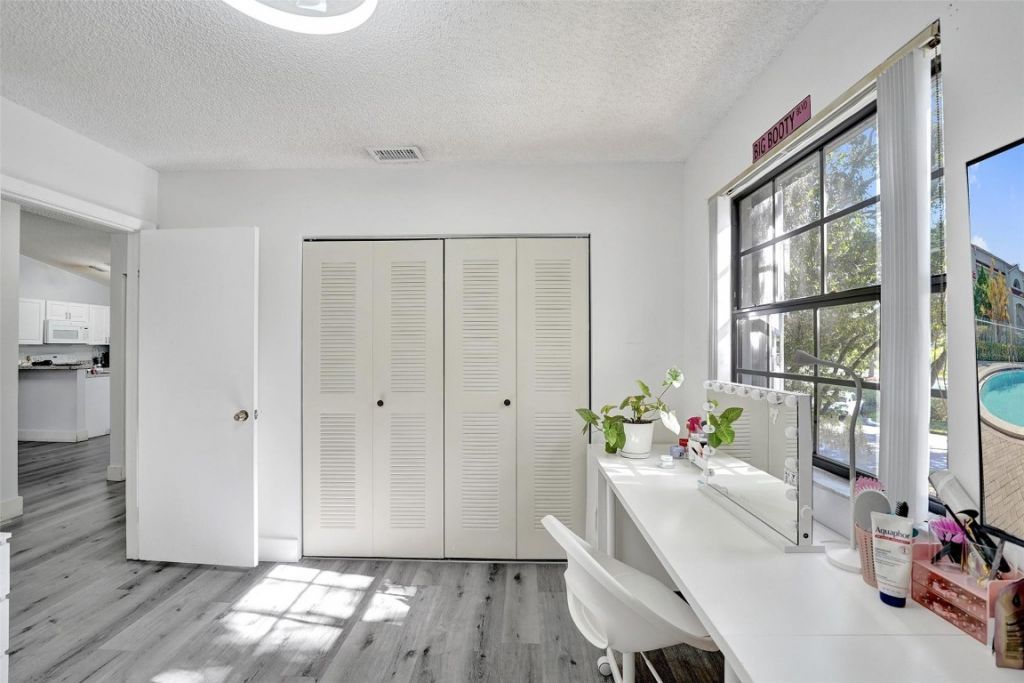 11970 NW 11th Street, Pembroke Pines, FL 33026 Photo