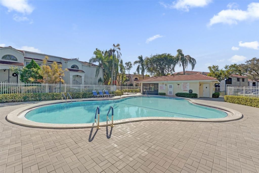 11970 NW 11th Street, Pembroke Pines, FL 33026 Photo