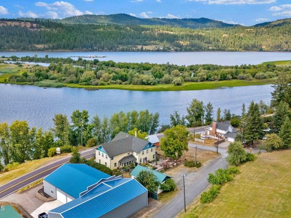 134 N FREDERICK AVE, Harrison, ID 83833