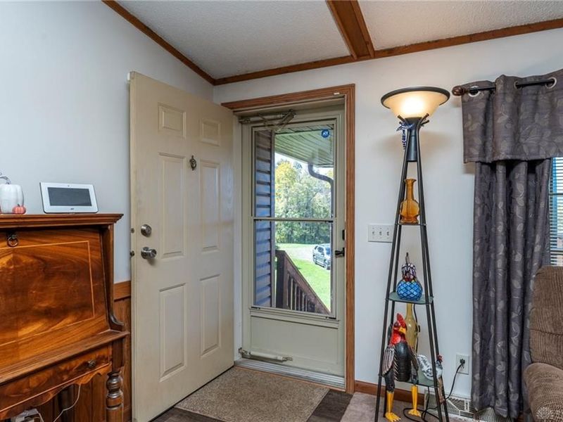 2384 Cliff Run Road, Bainbridge, OH 45612 Photo 10