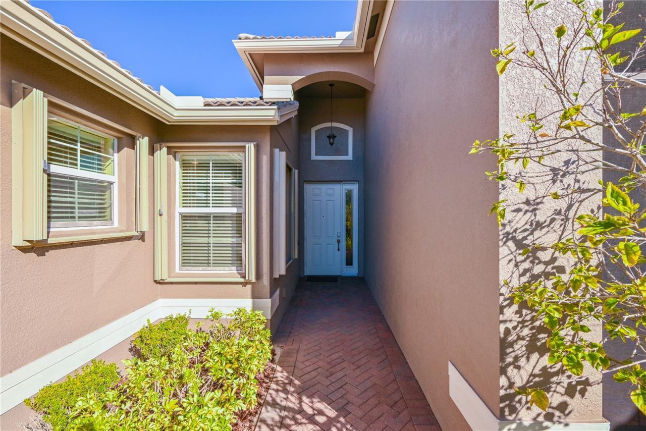 15644 Aurora Lake Circle, Wimauma, FL 33598 Photo