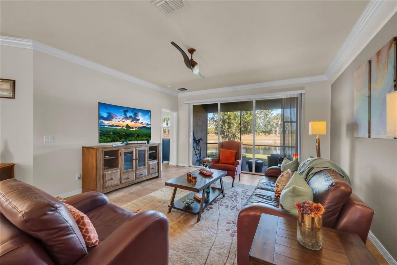 15644 Aurora Lake Circle, Wimauma, FL 33598 Photo