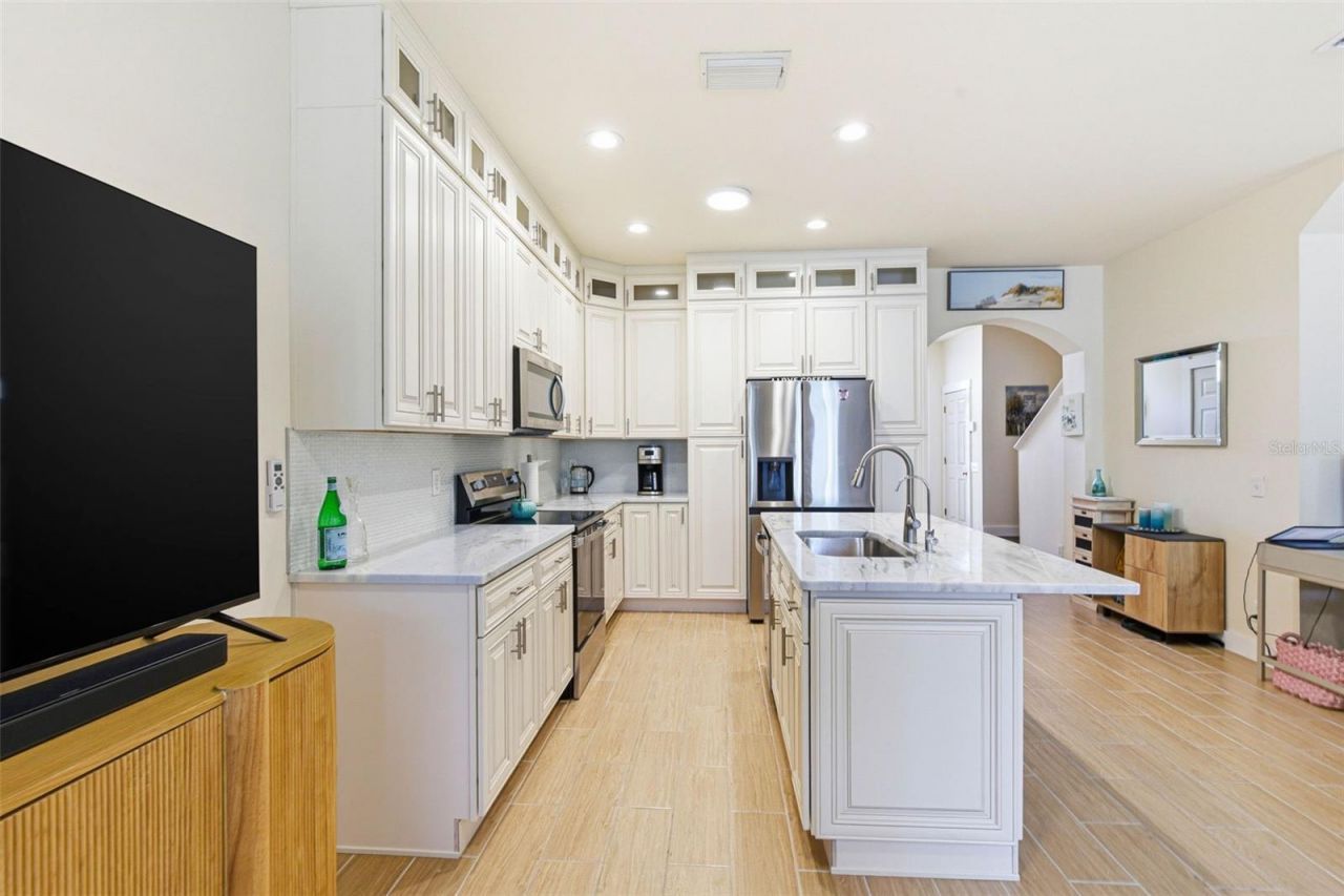 541 Black Lion Drive Ne, Saint Petersburg, FL 33716 Photo