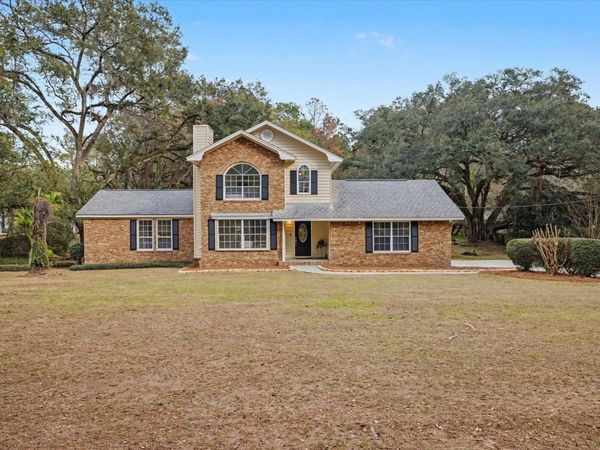 6223 Velda Dairy Road, Tallahassee, FL 32309