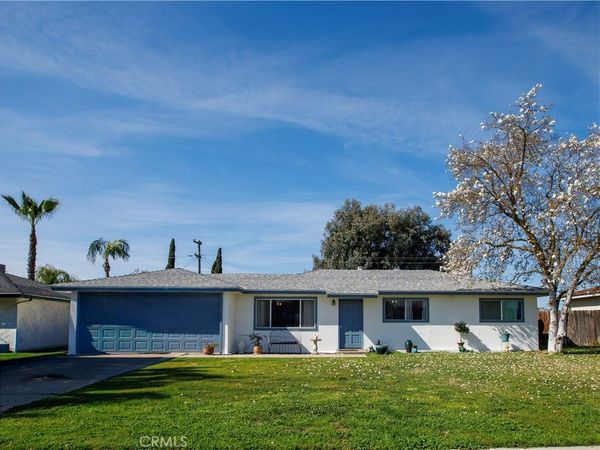 4069 N Sunnyside, Fresno, CA 93727