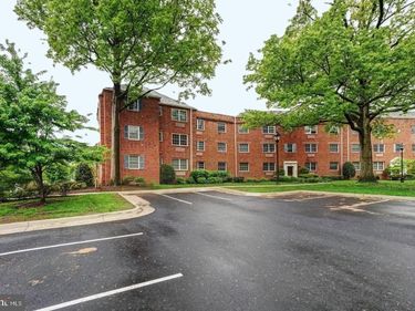 1718 W ABINGDON DRIVE, Unit 301, ALEXANDRIA, VA 22314