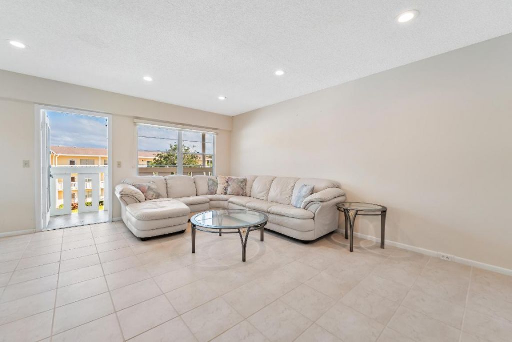 200 Dorset E, Boca Raton, FL 33434 Photo