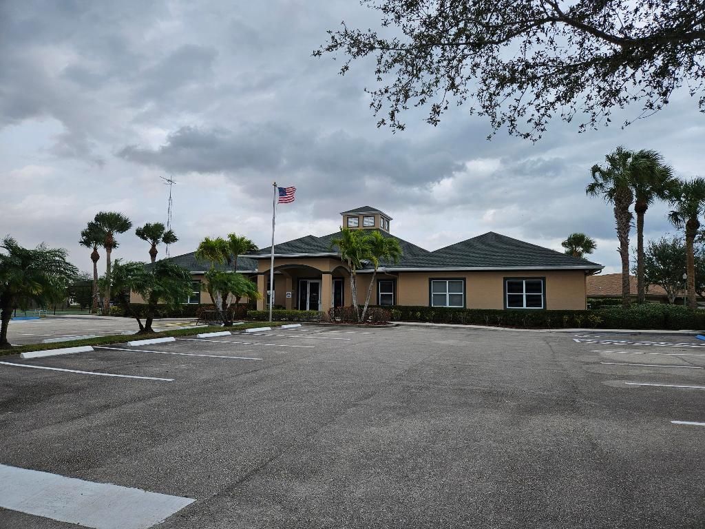 1836 S Dovetail Drive, Unit 1, Fort Pierce, FL 34982 Photo