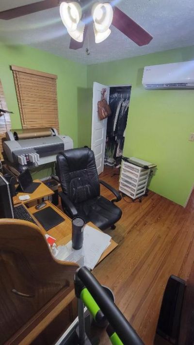 842 Selkirk Street, West Palm Beach, FL 33405 Photo