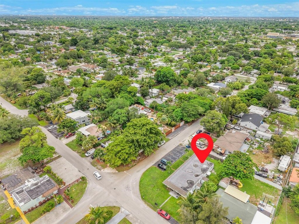 2865 SW 16th Street, Unit 4, Fort Lauderdale, FL 33312 Photo