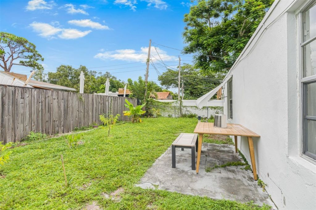 2865 SW 16th Street, Unit 4, Fort Lauderdale, FL 33312 Photo