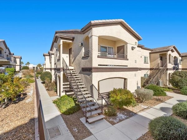 2291 W Horizon Ridge Parkway, Unit 11264, Henderson, NV 89074