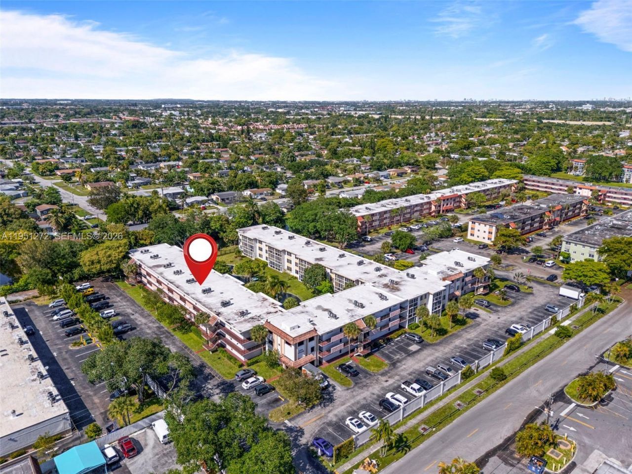 6005 Del Lago Cir, Unit 305, Sunrise, FL 33313 Photo