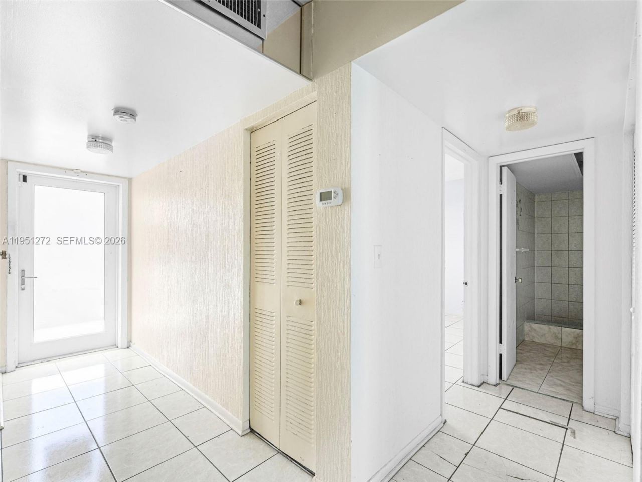 6005 Del Lago Cir, Unit 305, Sunrise, FL 33313 Photo