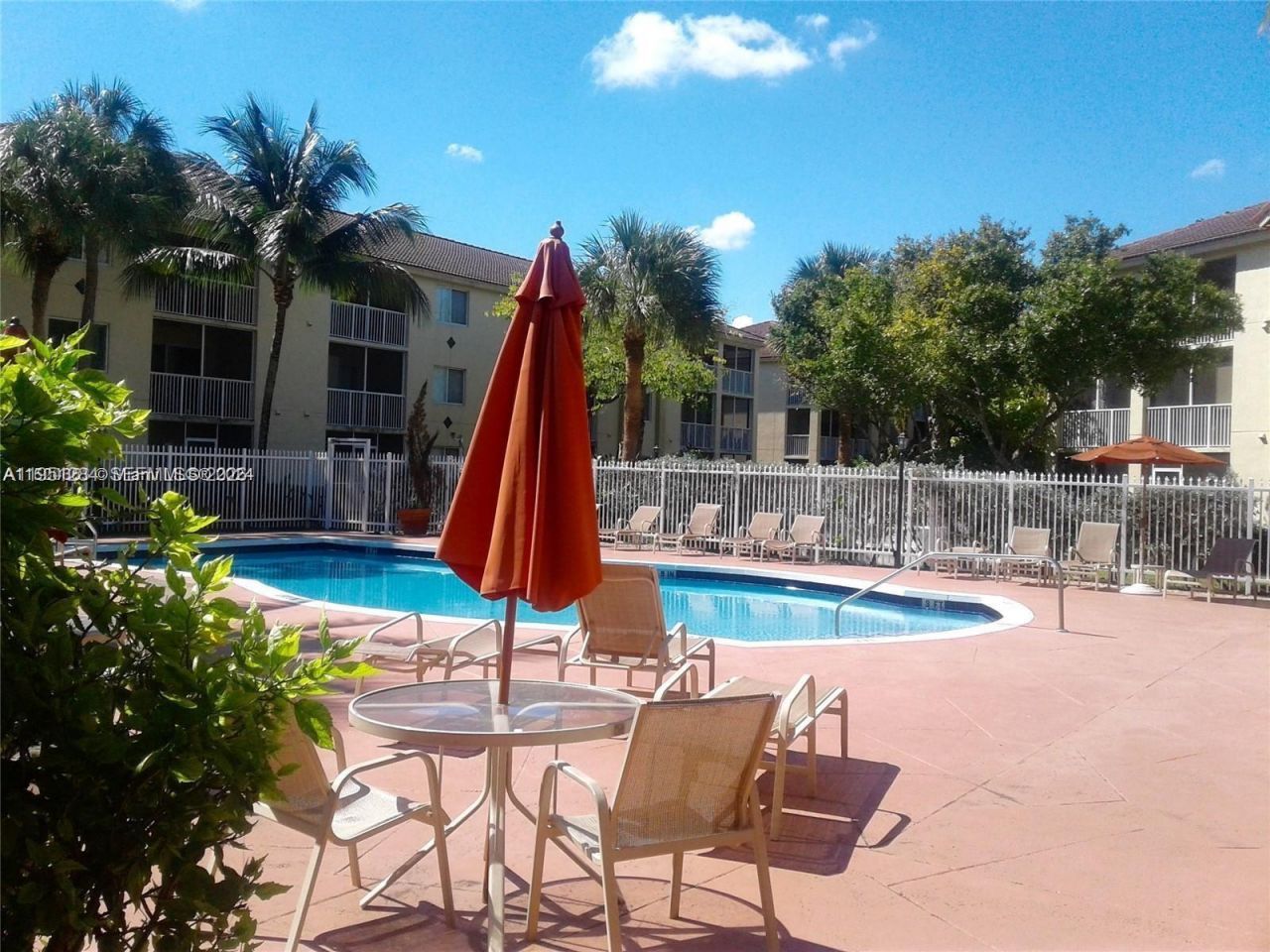 430 S Park Rd , Unit 3-303, Hollywood, FL 33021 Photo