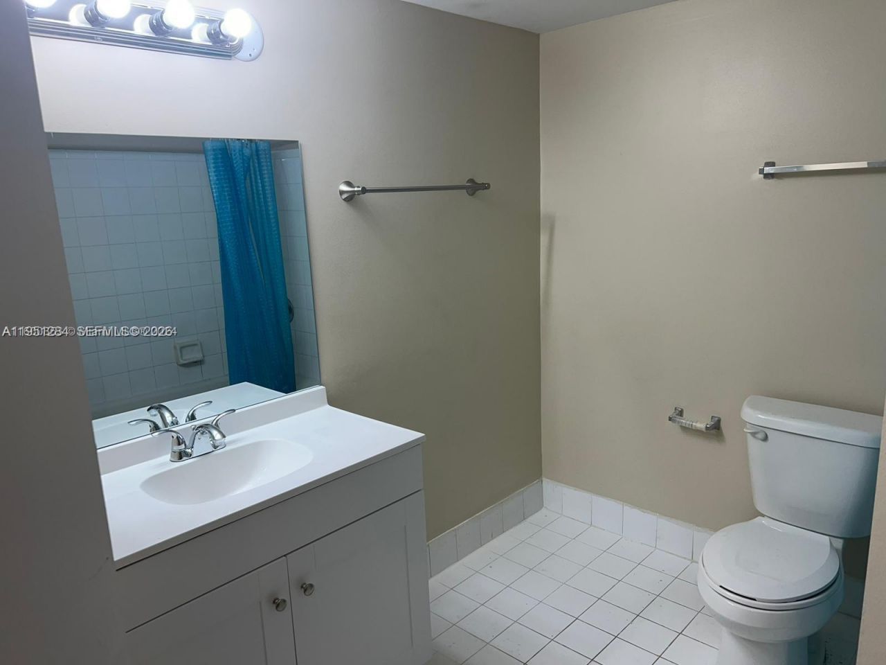 430 S Park Rd , Unit 3-303, Hollywood, FL 33021 Photo