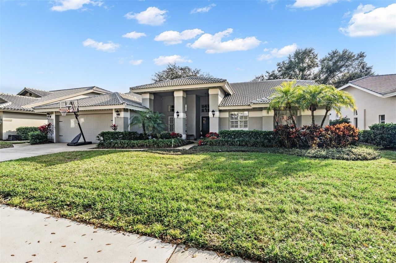 2264 Pinnacle Circle N, Palm Harbor, FL 34684 Photo