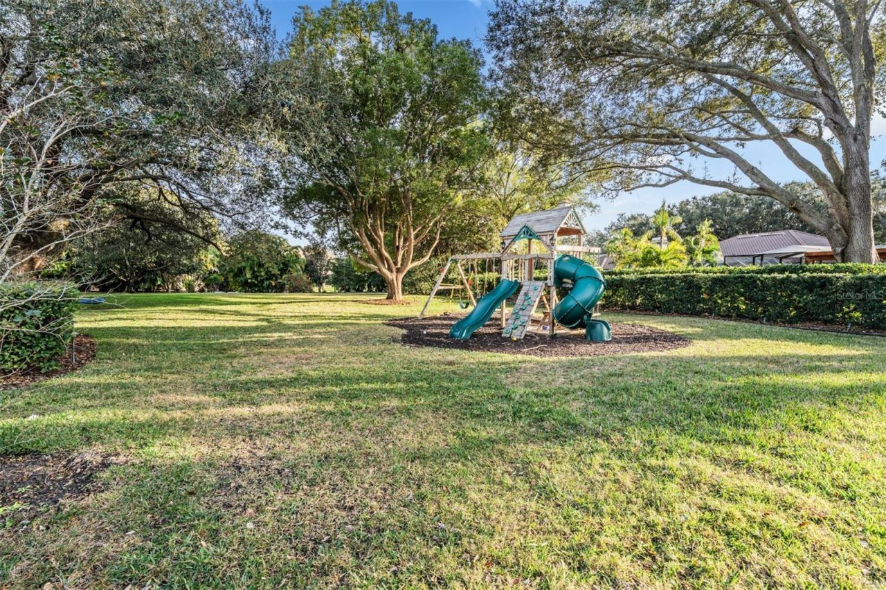 2264 Pinnacle Circle N, Palm Harbor, FL 34684 Photo