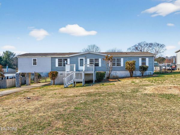 1009 Ridge View Rd, Maryville, TN 37801