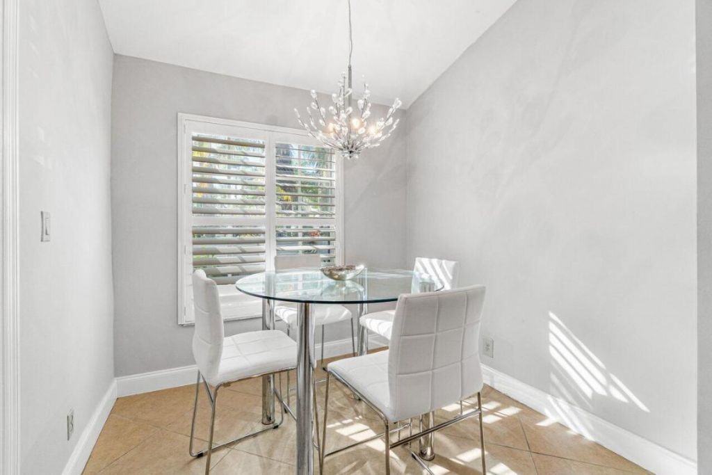 17064 Boca Club Boulevard, Unit 3, Boca Raton, FL 33487 Photo