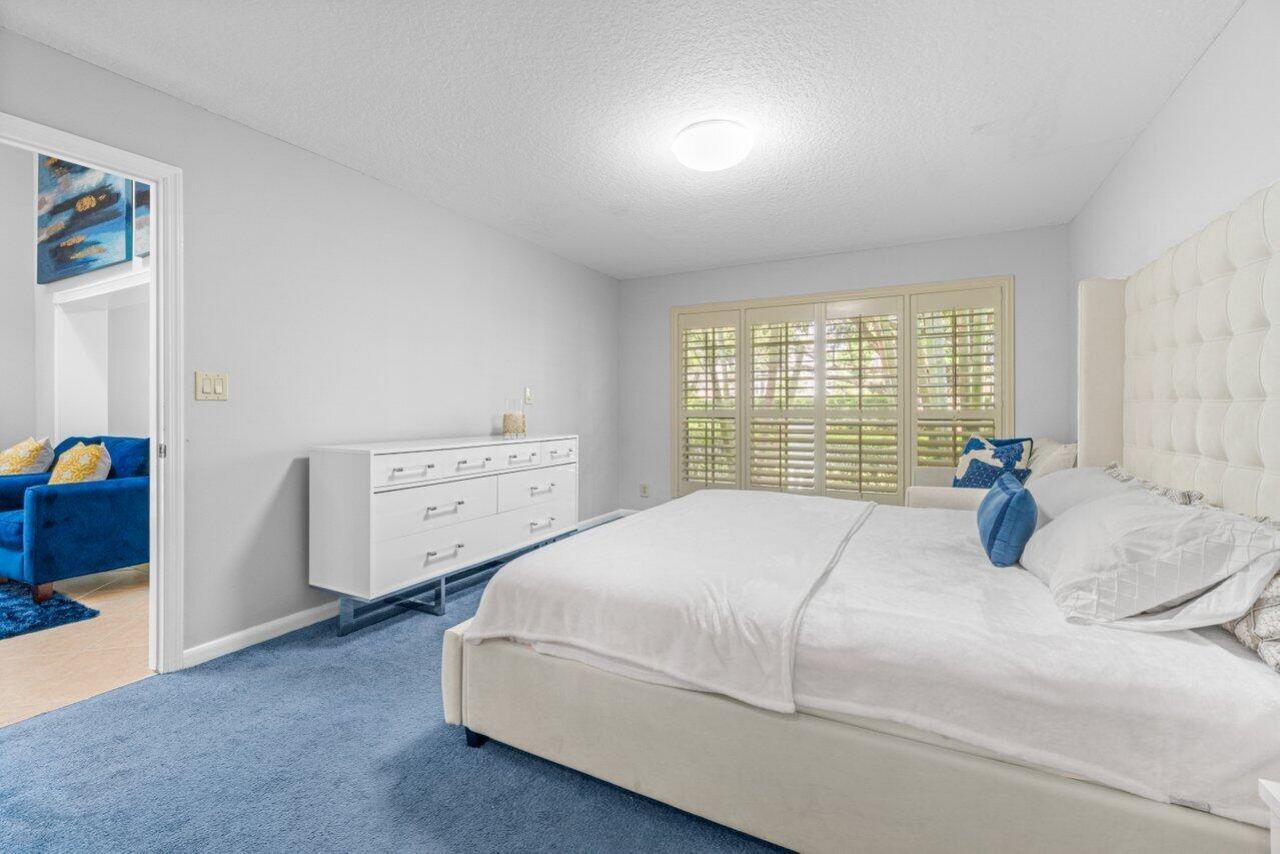 17064 Boca Club Boulevard, Unit 3, Boca Raton, FL 33487 Photo