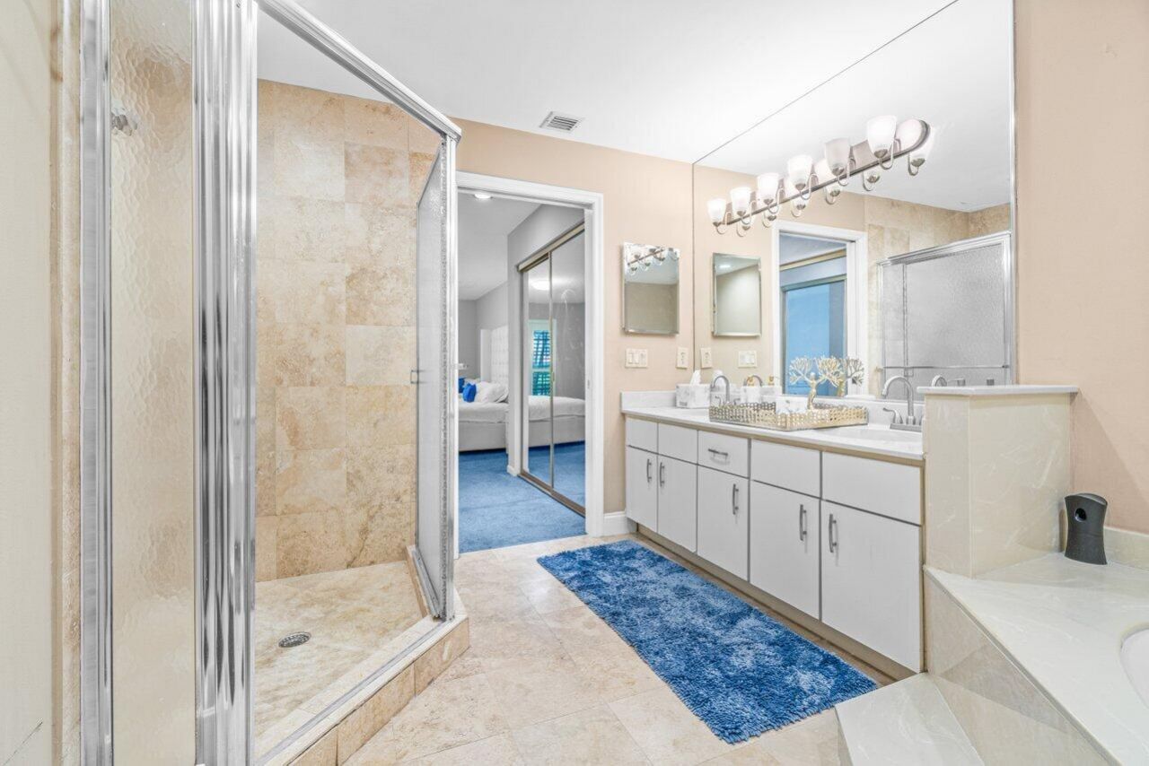 17064 Boca Club Boulevard, Unit 3, Boca Raton, FL 33487 Photo