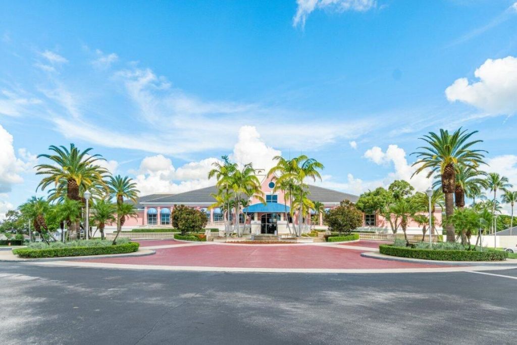 17064 Boca Club Boulevard, Unit 3, Boca Raton, FL 33487 Photo