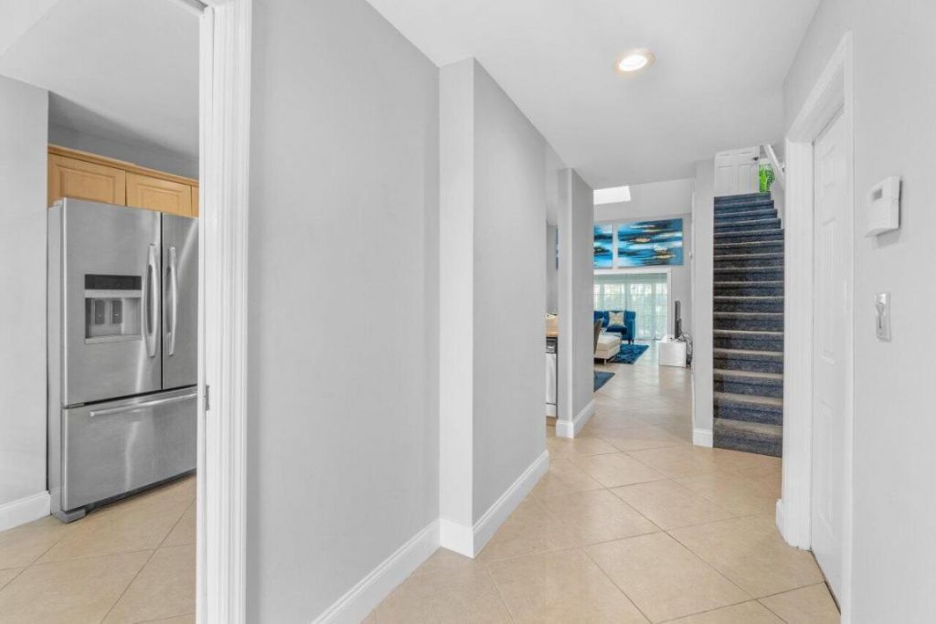 17064 Boca Club Boulevard, Unit 3, Boca Raton, FL 33487 Photo