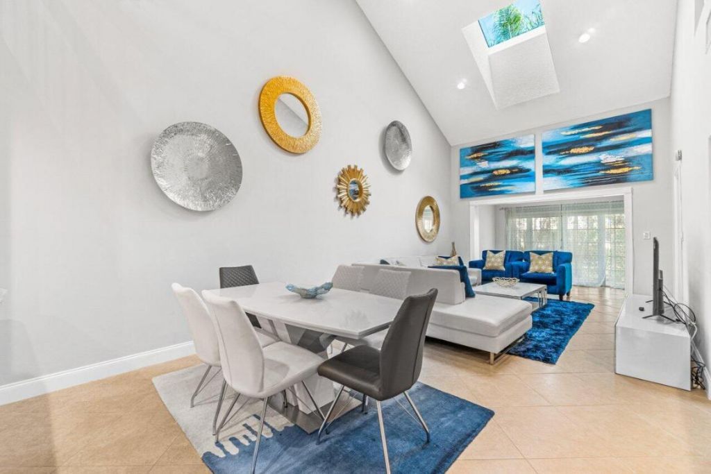 17064 Boca Club Boulevard, Unit 3, Boca Raton, FL 33487 Photo