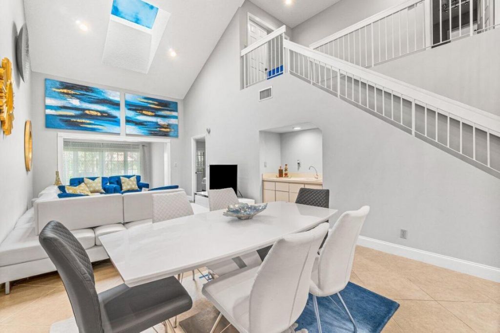 17064 Boca Club Boulevard, Unit 3, Boca Raton, FL 33487 Photo