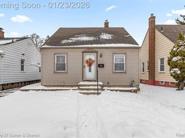 18295 Henry Street, Melvindale, MI 48122