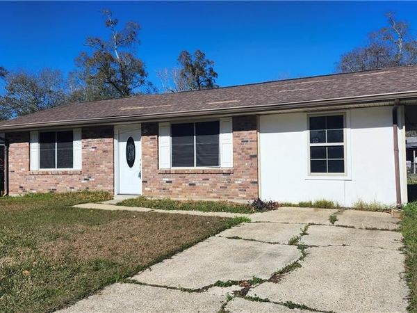 260 MOCKINGBIRD Lane, Slidell, LA 70458