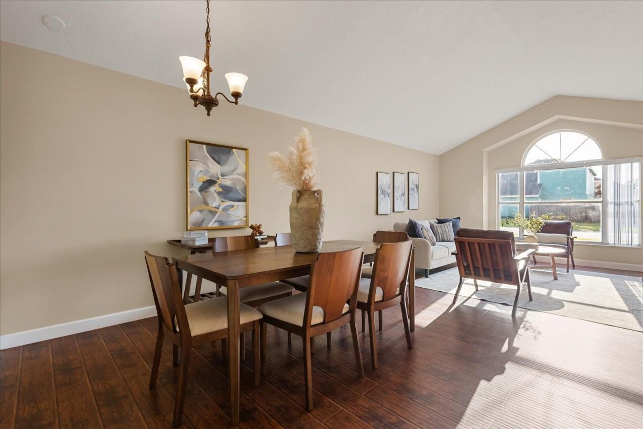 5439 Red Bone Lane, Orlando, FL 32810 Photo