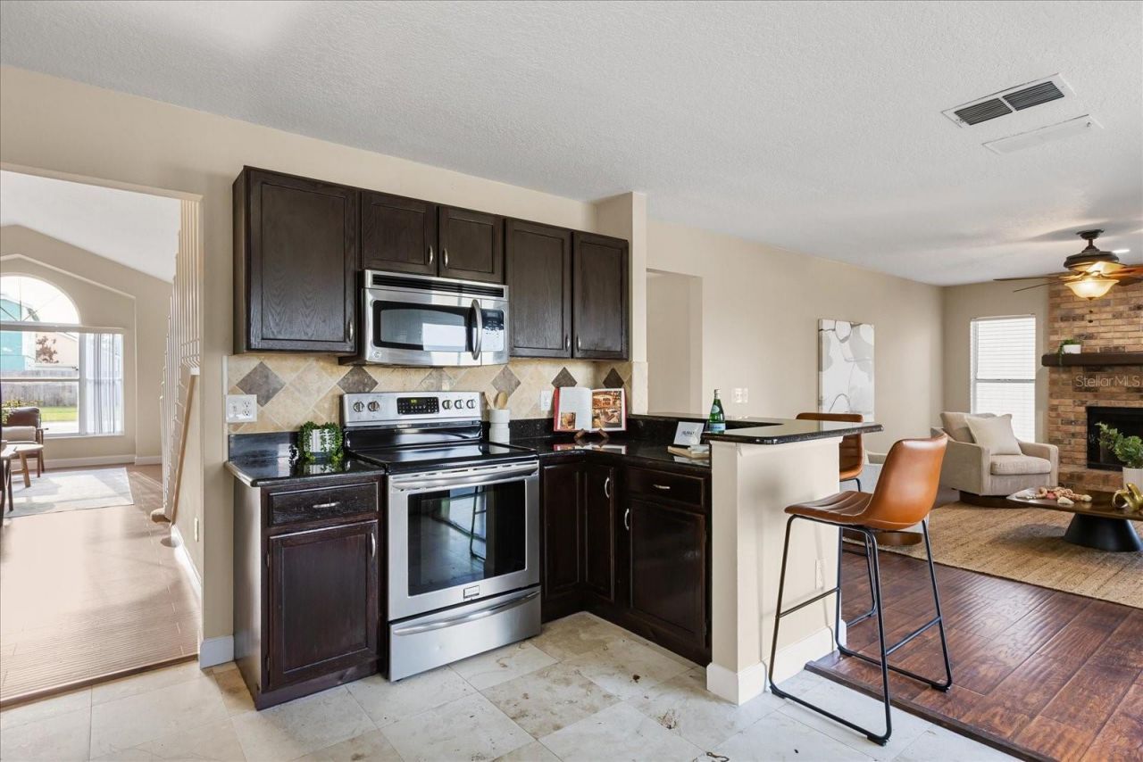 5439 Red Bone Lane, Orlando, FL 32810 Photo